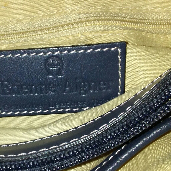 Etienne Aigner raffia bag - Picture 3 of 4